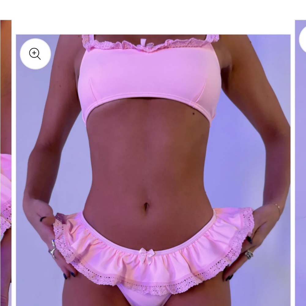 Strawberry Milk Mob Bikini Small NWT ballet pink